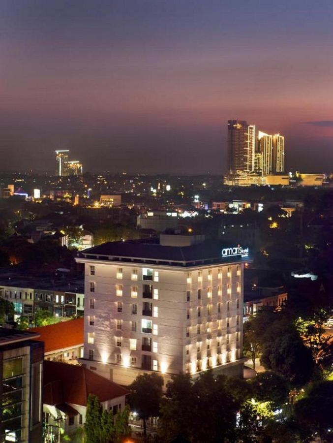 Amaris Hotel Darmo Surabaya Exterior foto