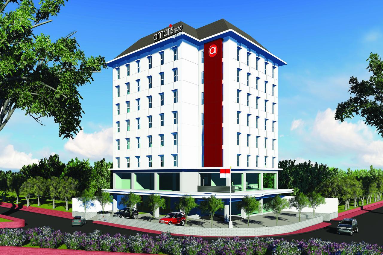 Amaris Hotel Darmo Surabaya Exterior foto